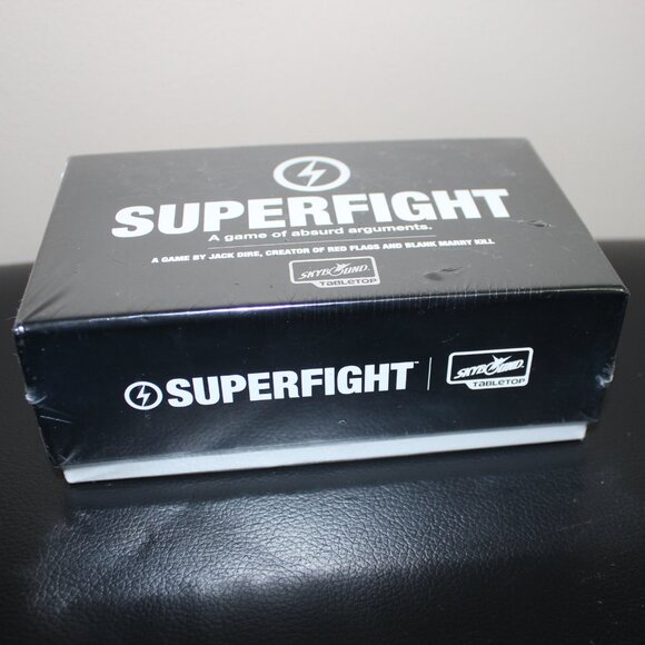 3/$55❤️Skybound SUPERFIGHT The 500-Card Core Deck Card Game of Absurd Arguments - Picture 7 of 9